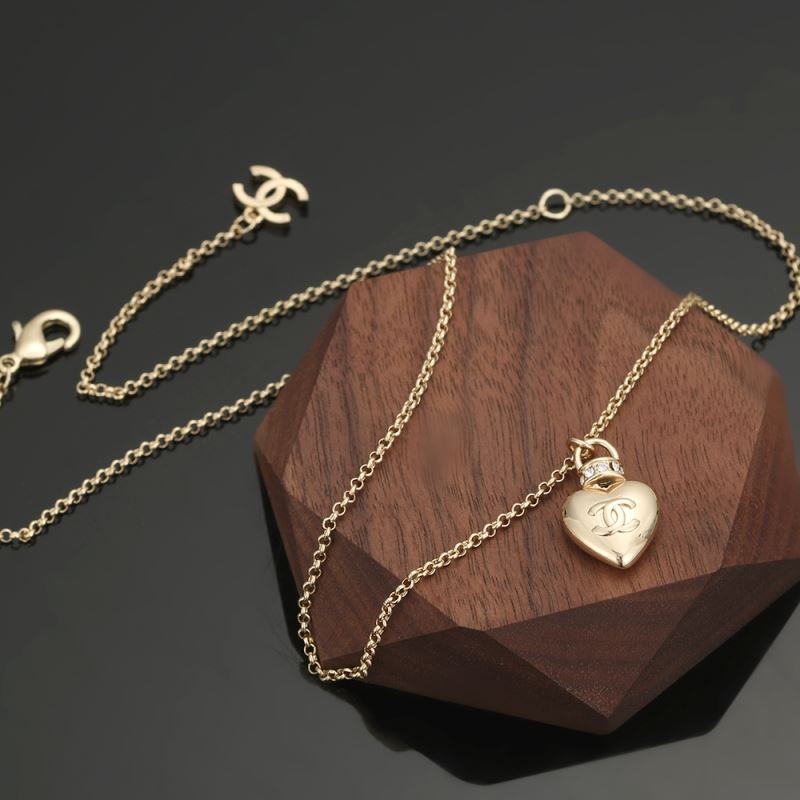 Ch**el necklaces